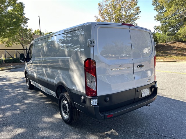 2024 Ford Transit Low Roof 250 LWB 13