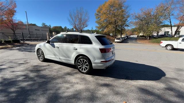 2017 Audi Q7 3.0T Premium Plus 2