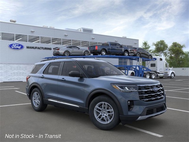 2025 Ford Explorer Active 7