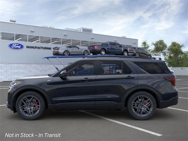 2025 Ford Explorer ST-Line 3