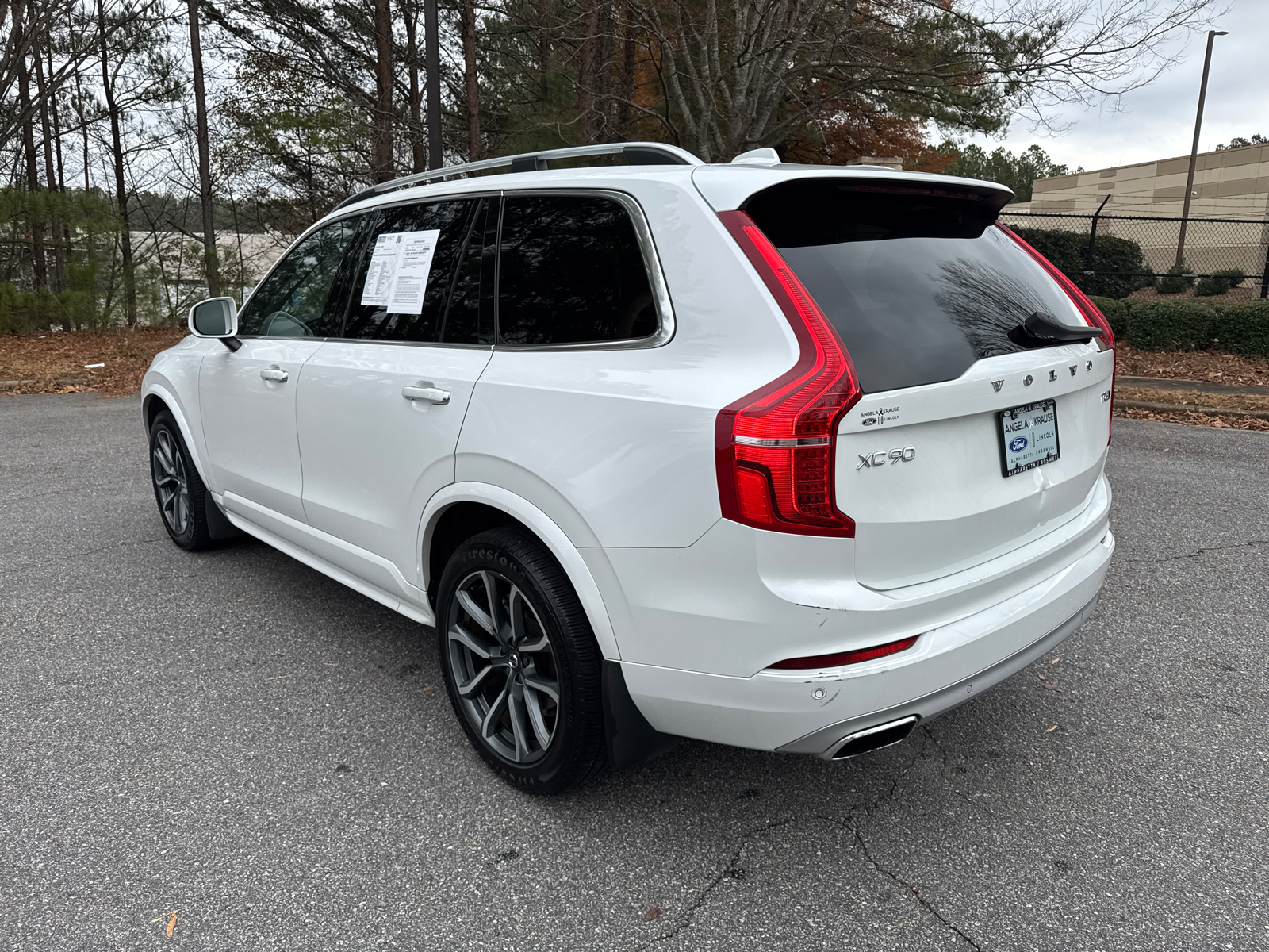 2019 Volvo XC90 T6 Momentum 5