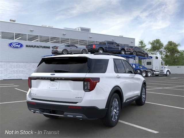 2025 Ford Explorer Active 8