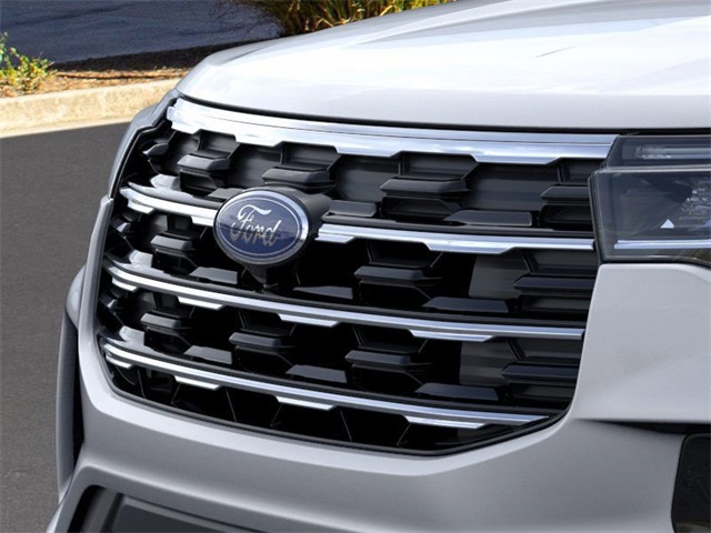 2025 Ford Explorer Active 17