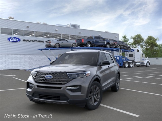 2024 Ford Explorer XLT 2