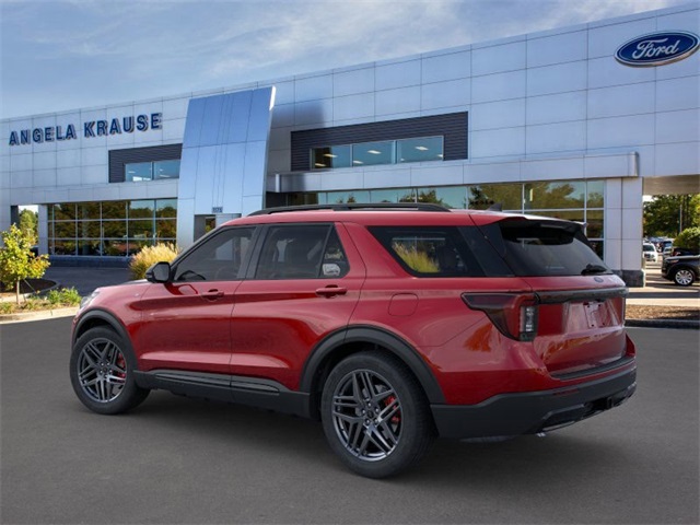 2025 Ford Explorer ST-Line 4