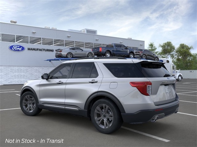 2024 Ford Explorer XLT 4