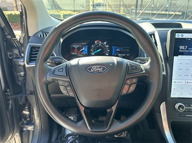 2023 Ford Edge SE 23