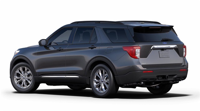 2024 Ford Explorer XLT 2