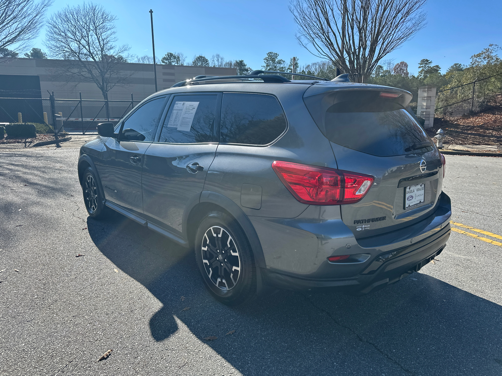 2019 Nissan Pathfinder SV 5