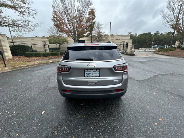 2018 Jeep Compass Latitude 12