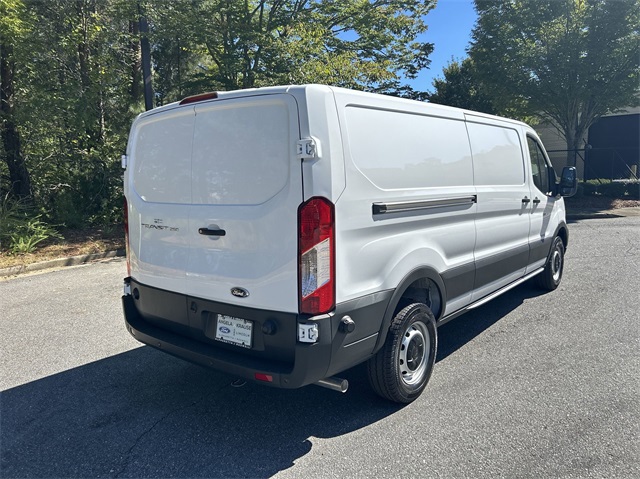 2024 Ford Transit Low Roof 250 LWB 11