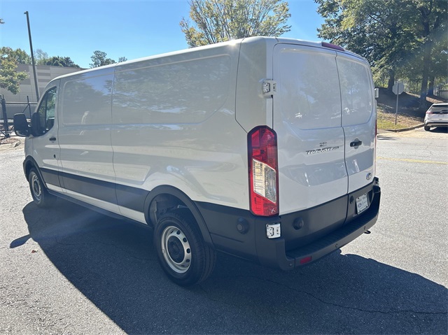 2024 Ford Transit Low Roof 250 LWB 13