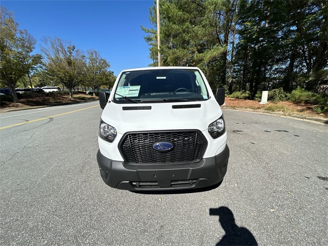 2024 Ford Transit Low Roof 250 LWB 16