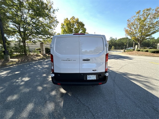 2024 Ford Transit Low Roof 250 LWB 12