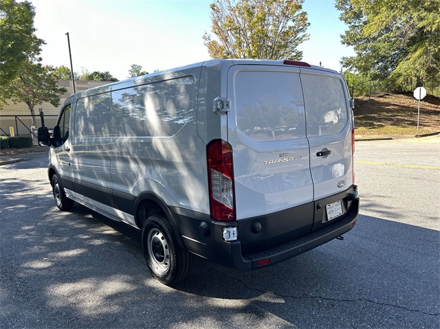 2024 Ford Transit Low Roof 250 LWB 13