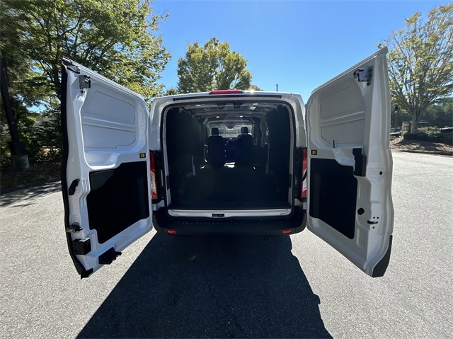 2024 Ford Transit Low Roof 250 LWB 37