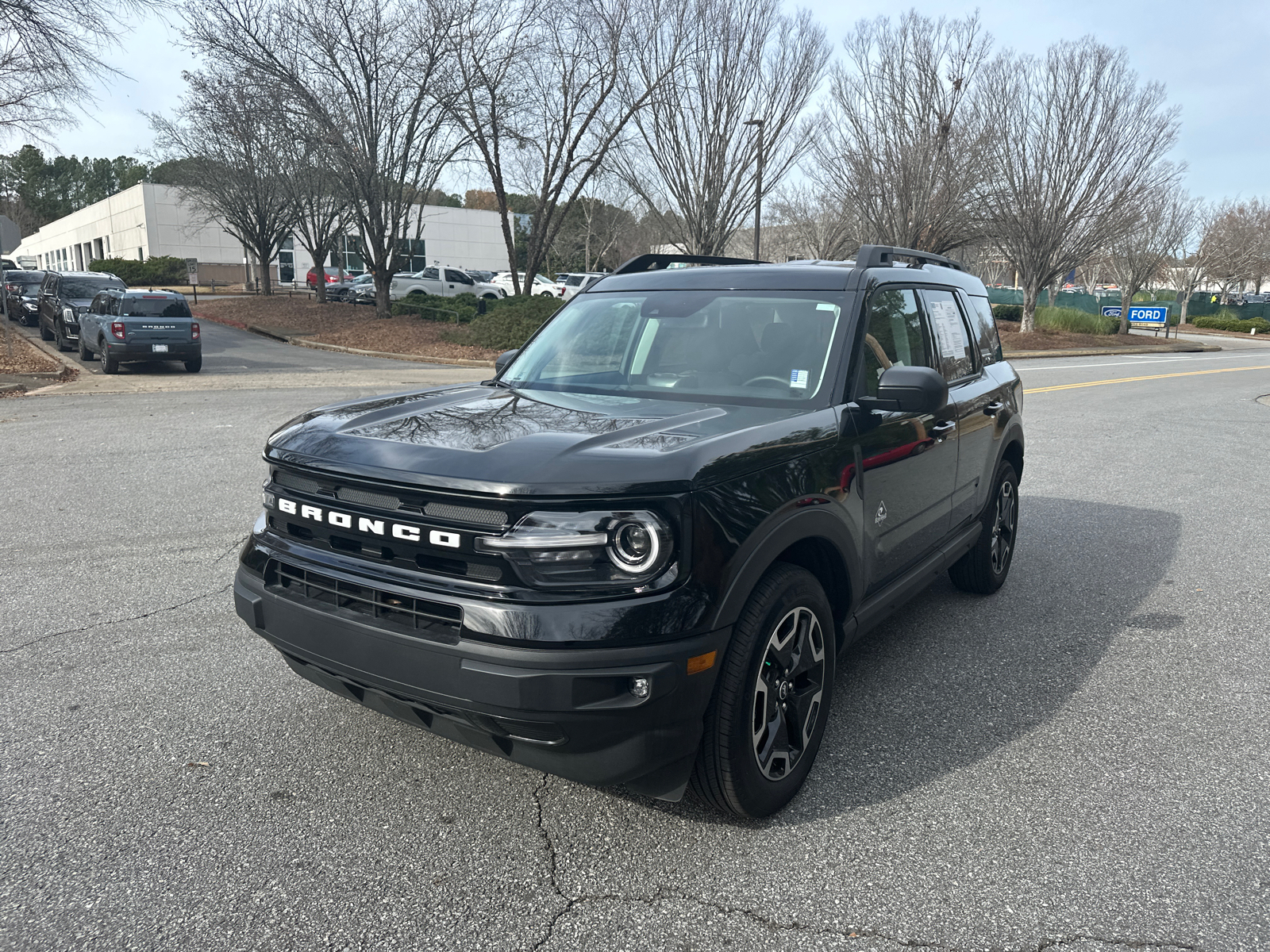 2024 Ford Bronco Sport Outer Banks 3