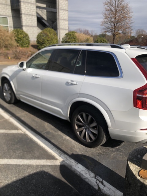 2016 Volvo XC90 T6 Momentum 4