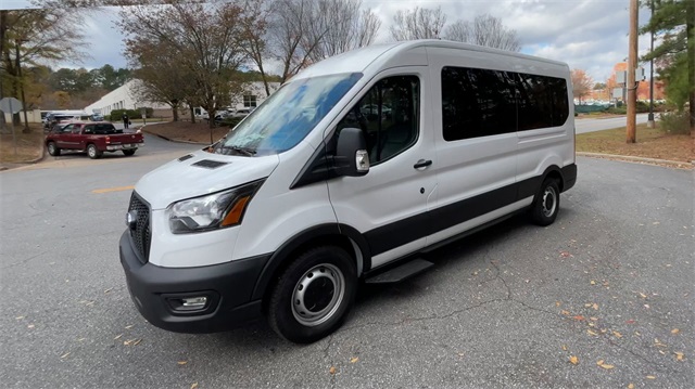 2024 Ford Transit Passenger Van XL Medium Roof 4