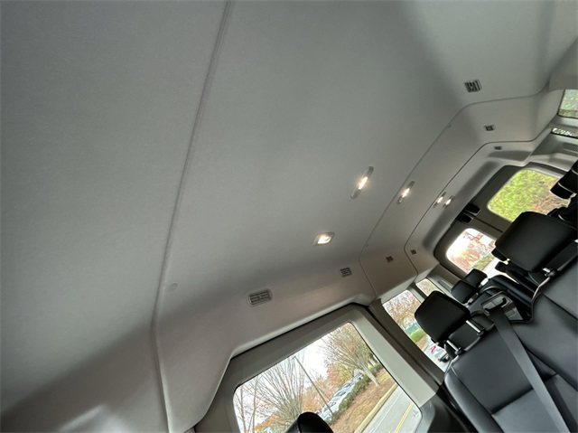 2024 Ford Transit Passenger Van XL Medium Roof 27