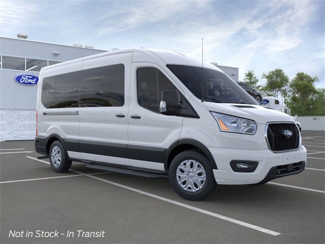 2024 Ford Transit Passenger Van Medium Roof XLT 7