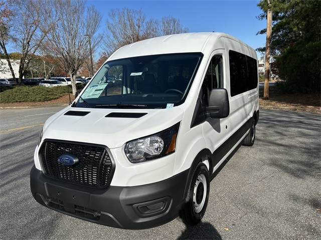 2024 Ford Transit Passenger Van Medium Roof XL 15