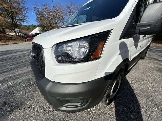 2024 Ford Transit Passenger Van Medium Roof XL 17