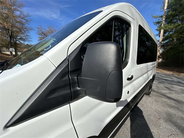 2024 Ford Transit Passenger Van Medium Roof XL 18