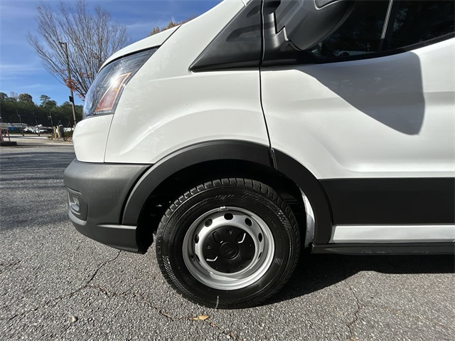 2024 Ford Transit Passenger Van Medium Roof XL 19