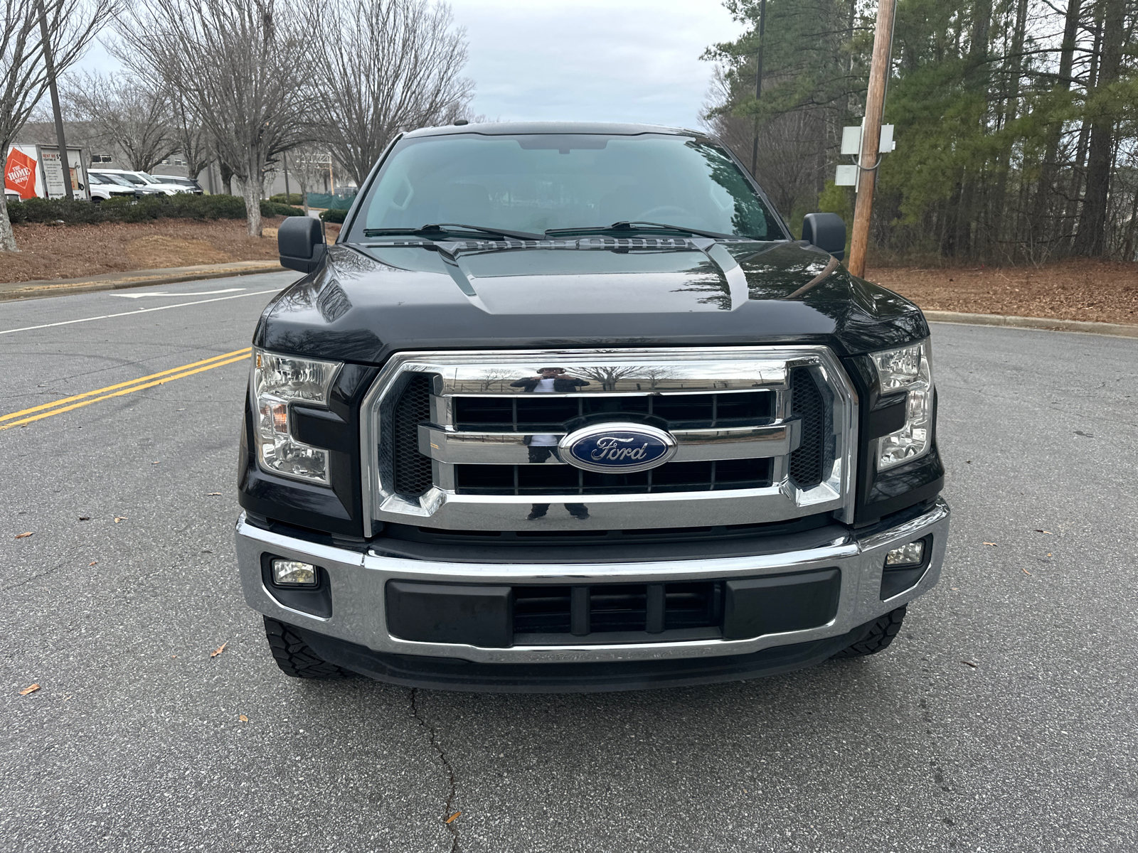 2016 Ford F-150 XLT 2