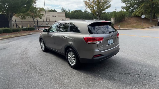 2017 Kia Sorento LX 6