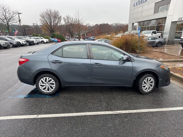 2017 Toyota Corolla L 6