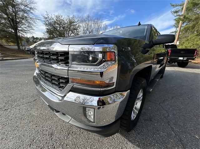 2018 Chevrolet Silverado 1500 LT 17