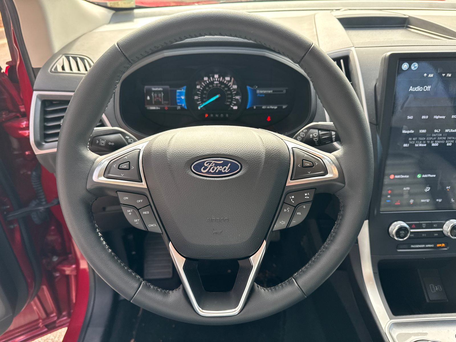 2023 Ford Edge SEL 24