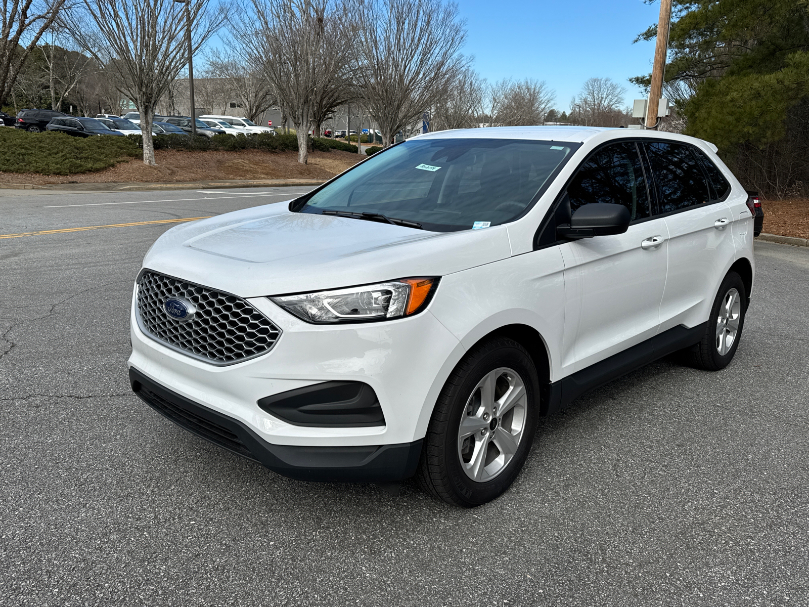 2023 Ford Edge SE 3