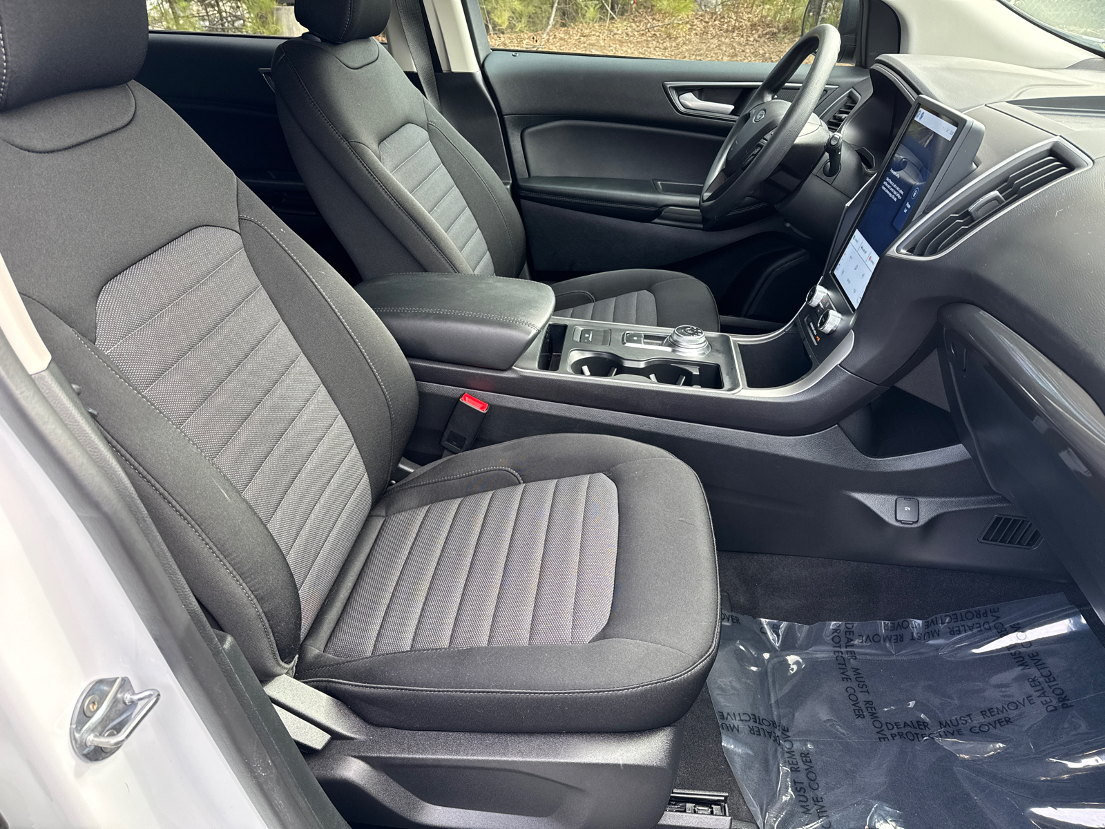 2023 Ford Edge SE 13