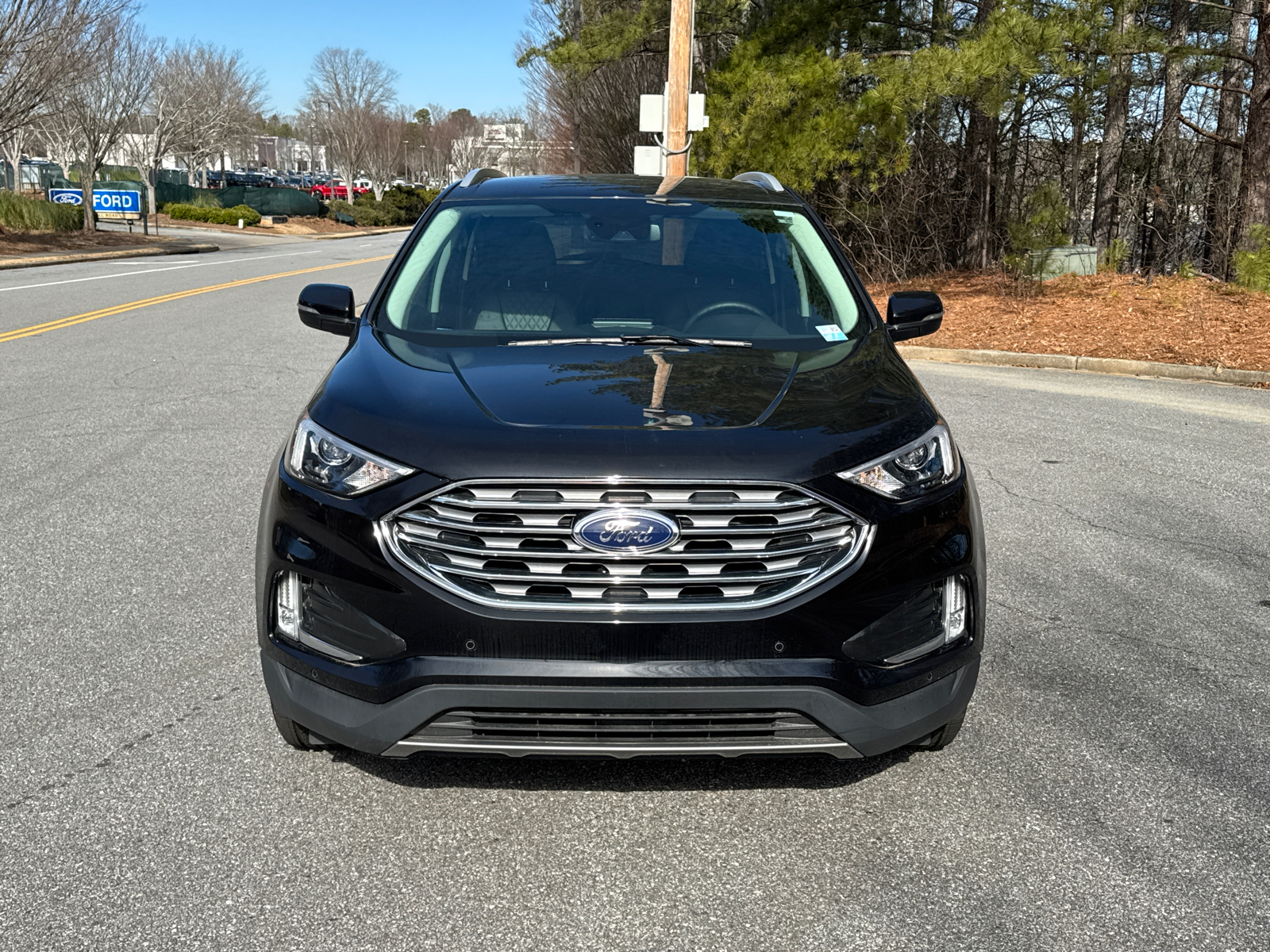 2023 Ford Edge Titanium 2