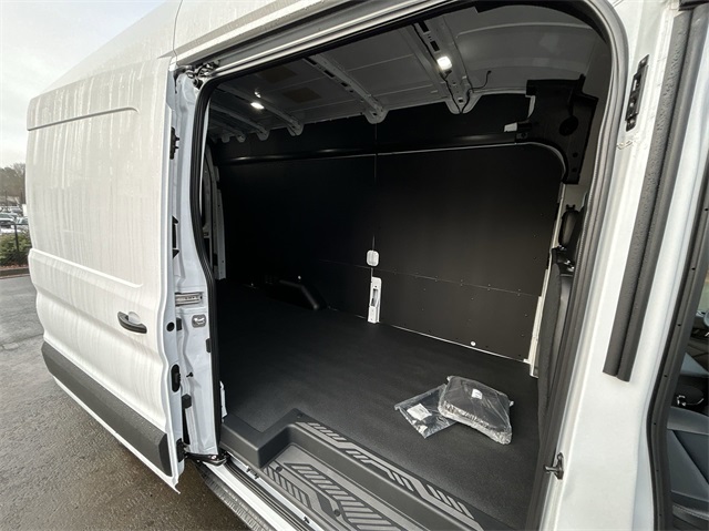 2023 Ford E-Transit-350 High Roof Extended 34