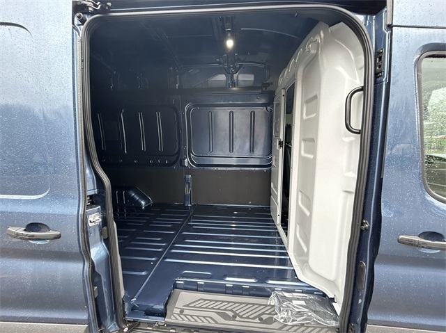 2023 Ford E-Transit High Roof Extended 34