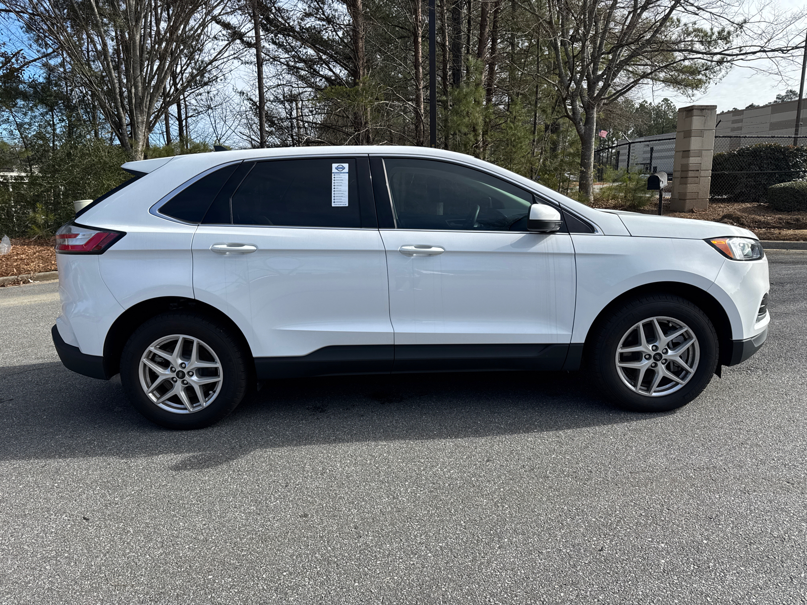 2024 Ford Edge SEL 8