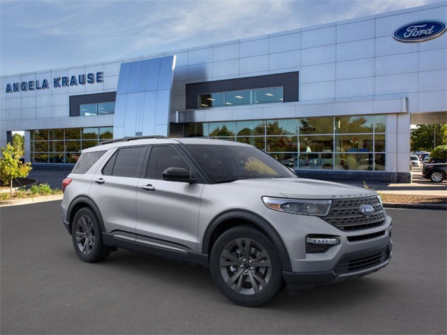 2023 Ford Explorer XLT 7