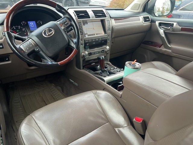 2015 Lexus GX 460 Luxury 9