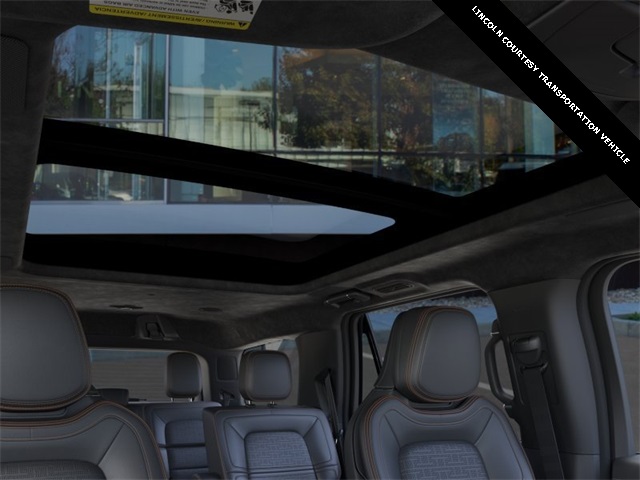 2024 Lincoln Navigator Black Label 22