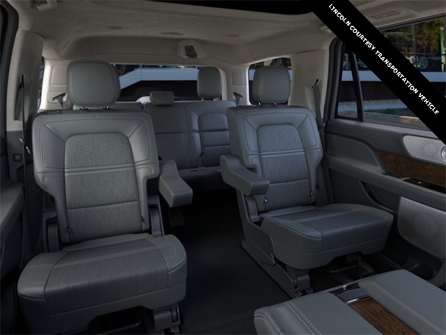 2023 Lincoln Navigator Black Label 11