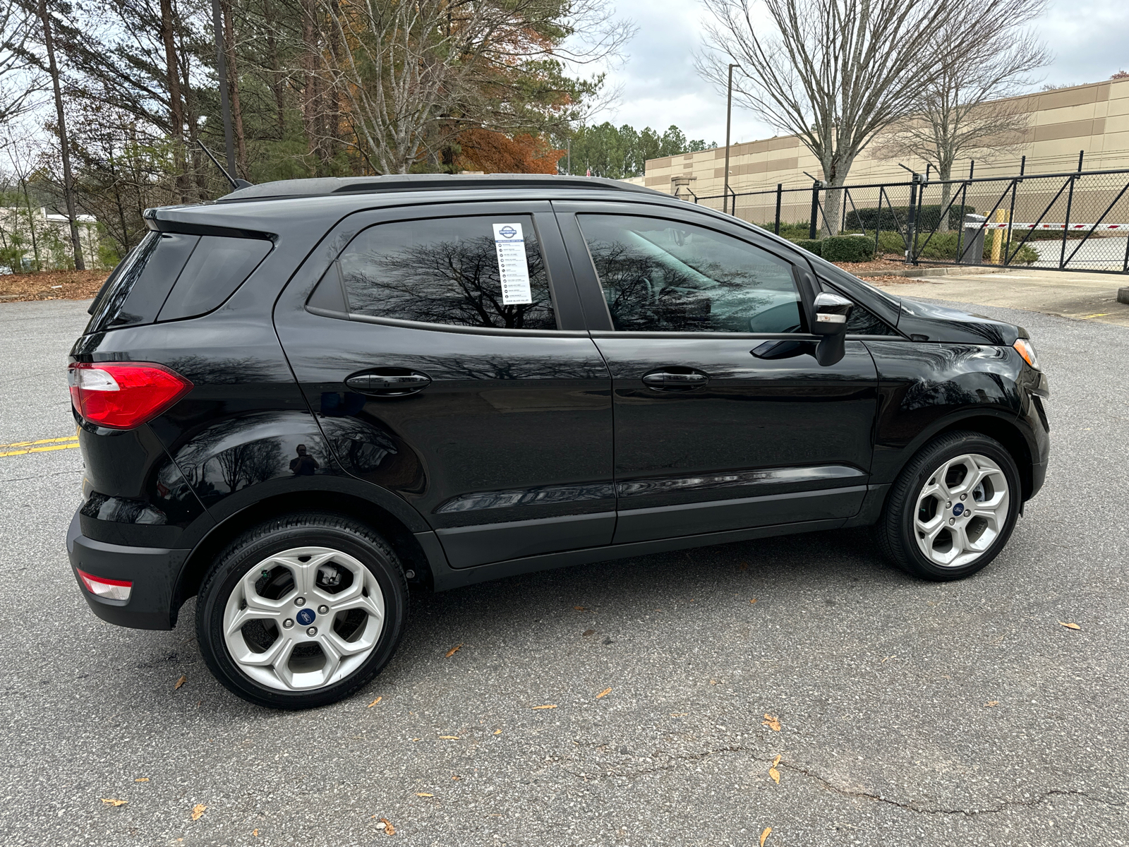 2021 Ford EcoSport SE 8