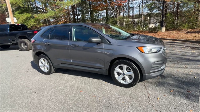 2021 Ford Edge SE 2