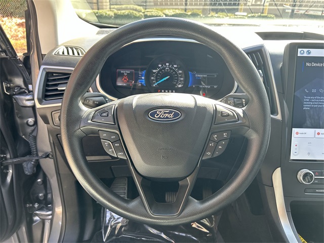 2021 Ford Edge SE 23