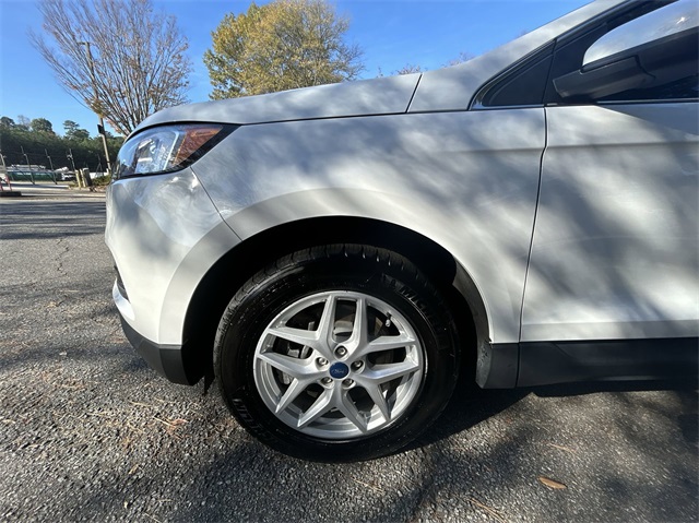 2021 Ford Edge SEL 19