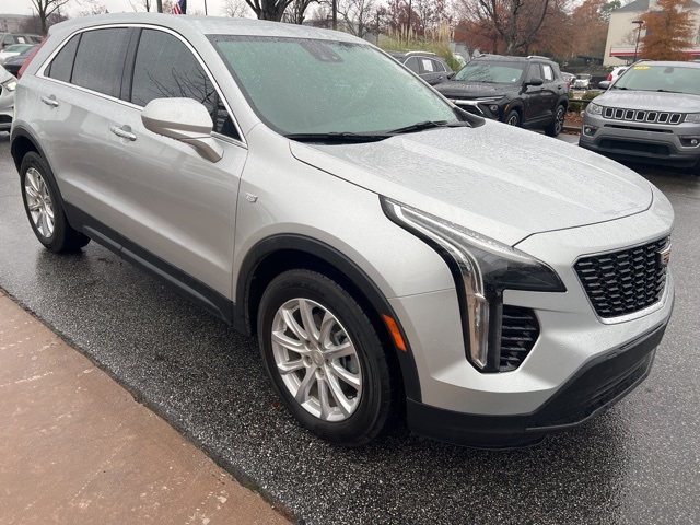 2021 Cadillac XT4 Luxury 4