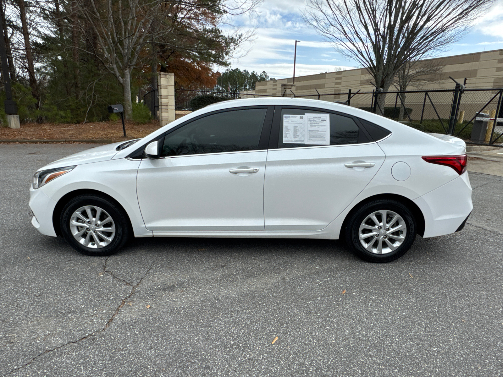 2022 Hyundai Accent SEL 4